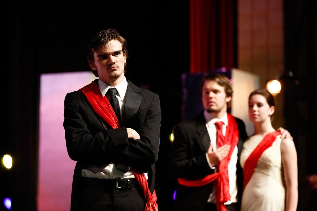 Advanced Theater performs Shakespeares tragedy Hamlet 