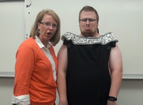 Gunn joining Thorne to show no sleeves is not allowed. Behind the scenes a student of Mr. Gunn hold the dress from the back.