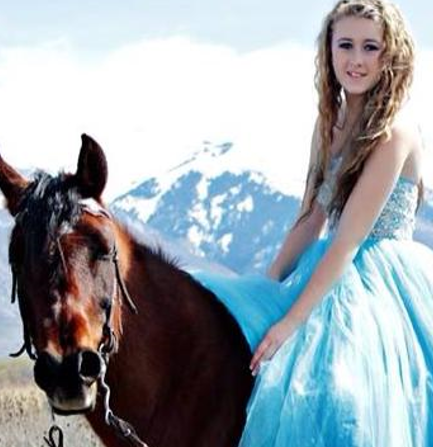 Single student participates in high school rodeo